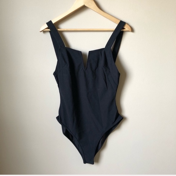 Split Front Boho Top - Picture 3 of 8